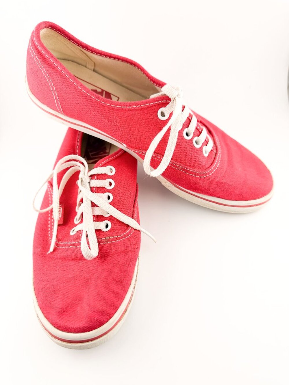 Vans Authentic Red Canvas Sneakers Womens 6 Mens 4.5 Classic Low Top Shoes